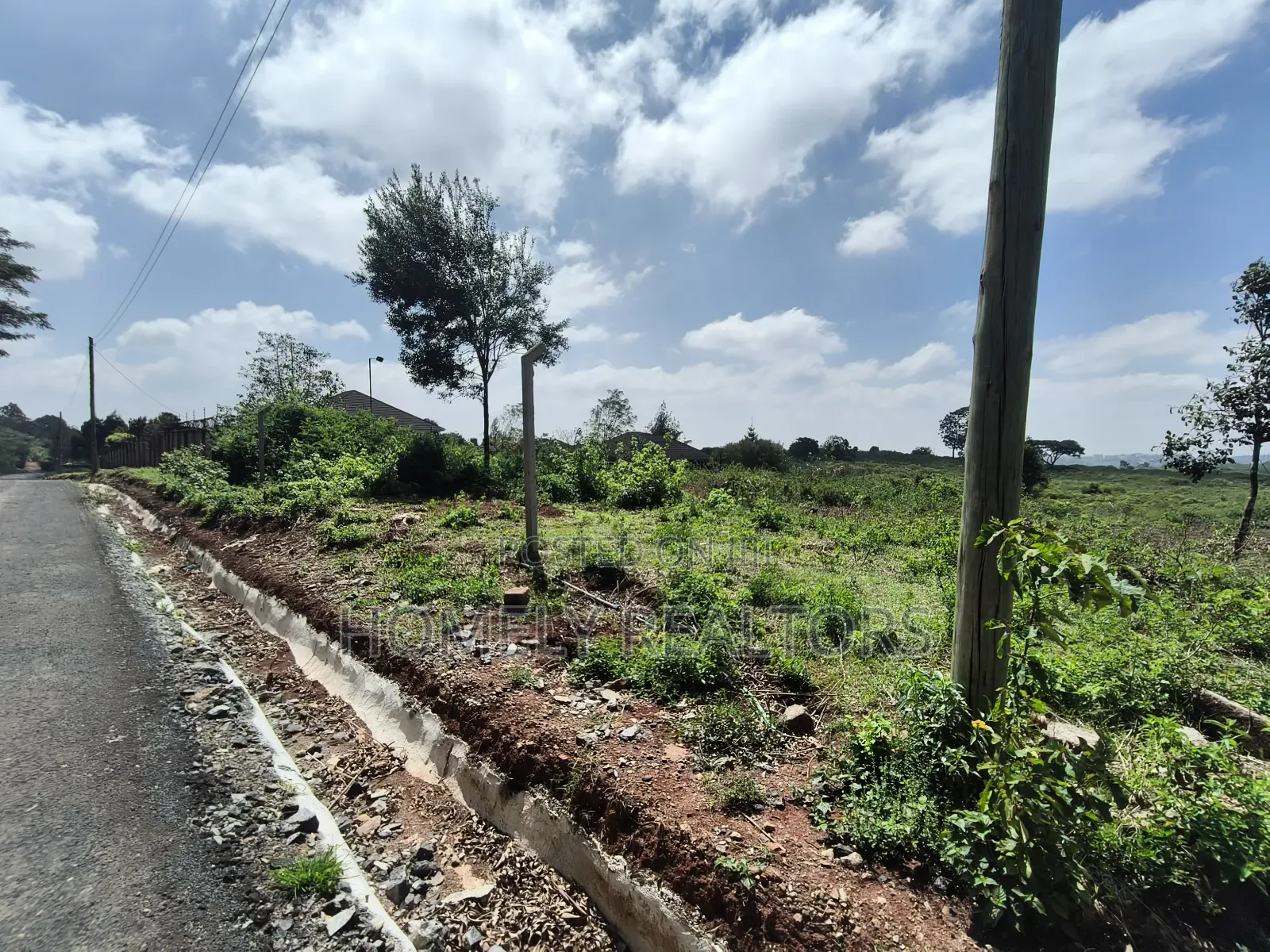 Residential Half Acre Piece of Land for Sale in Kerarapon Drive in Kerarapon