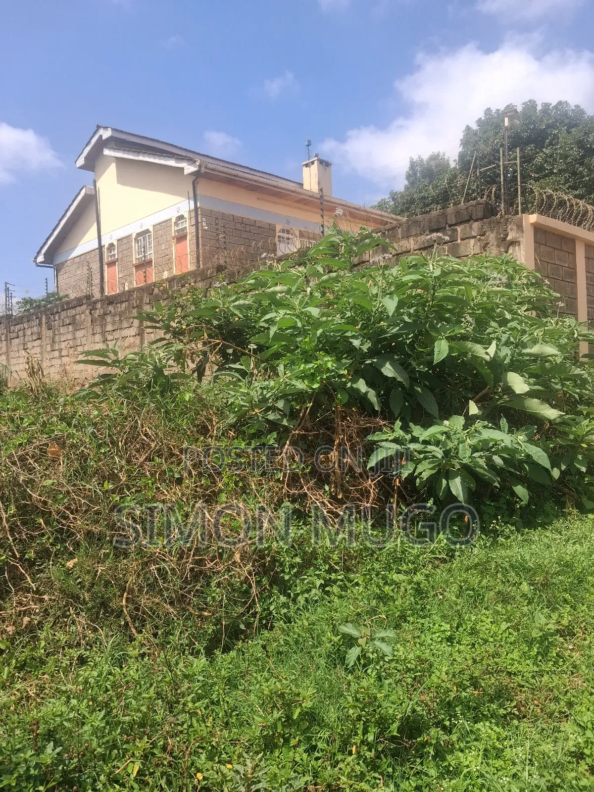 Marurui 40x90 R/Soil Plot,Perimeter Wall Ready Title Ideal for Flats in Roysambu