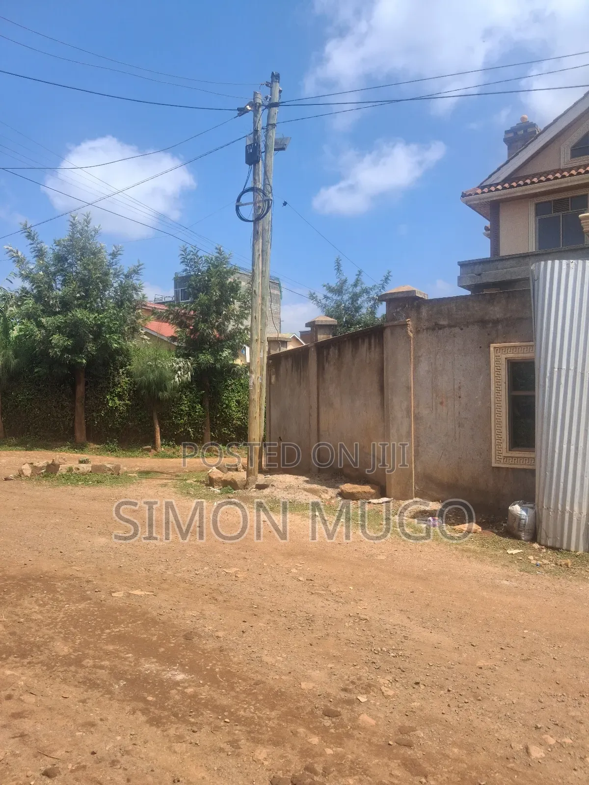 Marurui 40x90 R/Soil Plot,Perimeter Wall Ready Title Ideal for Flats in Roysambu