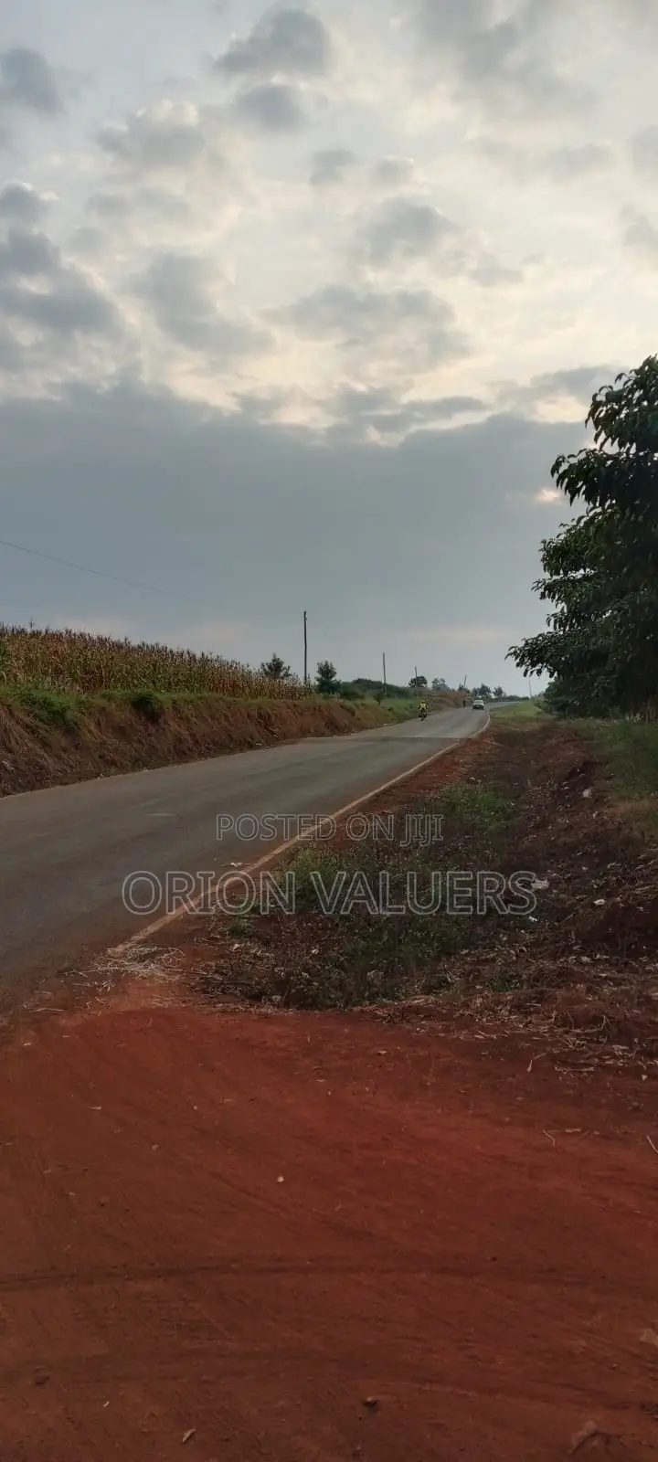 50*100 Corner Plot for Sale in RedSoil Estate