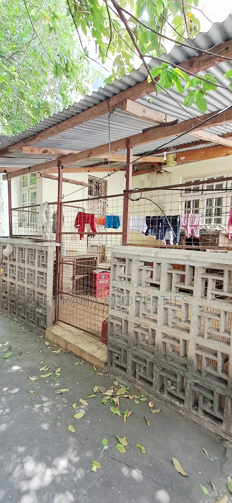 4bdrm Block of Flats in Mombasa Cbd, Moi Avenue (Msa) for sale in Moi Avenue (Msa)