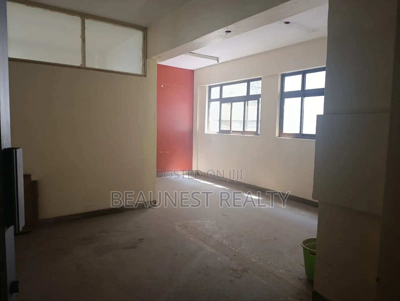 Spacious Office to Let in Spring Valley