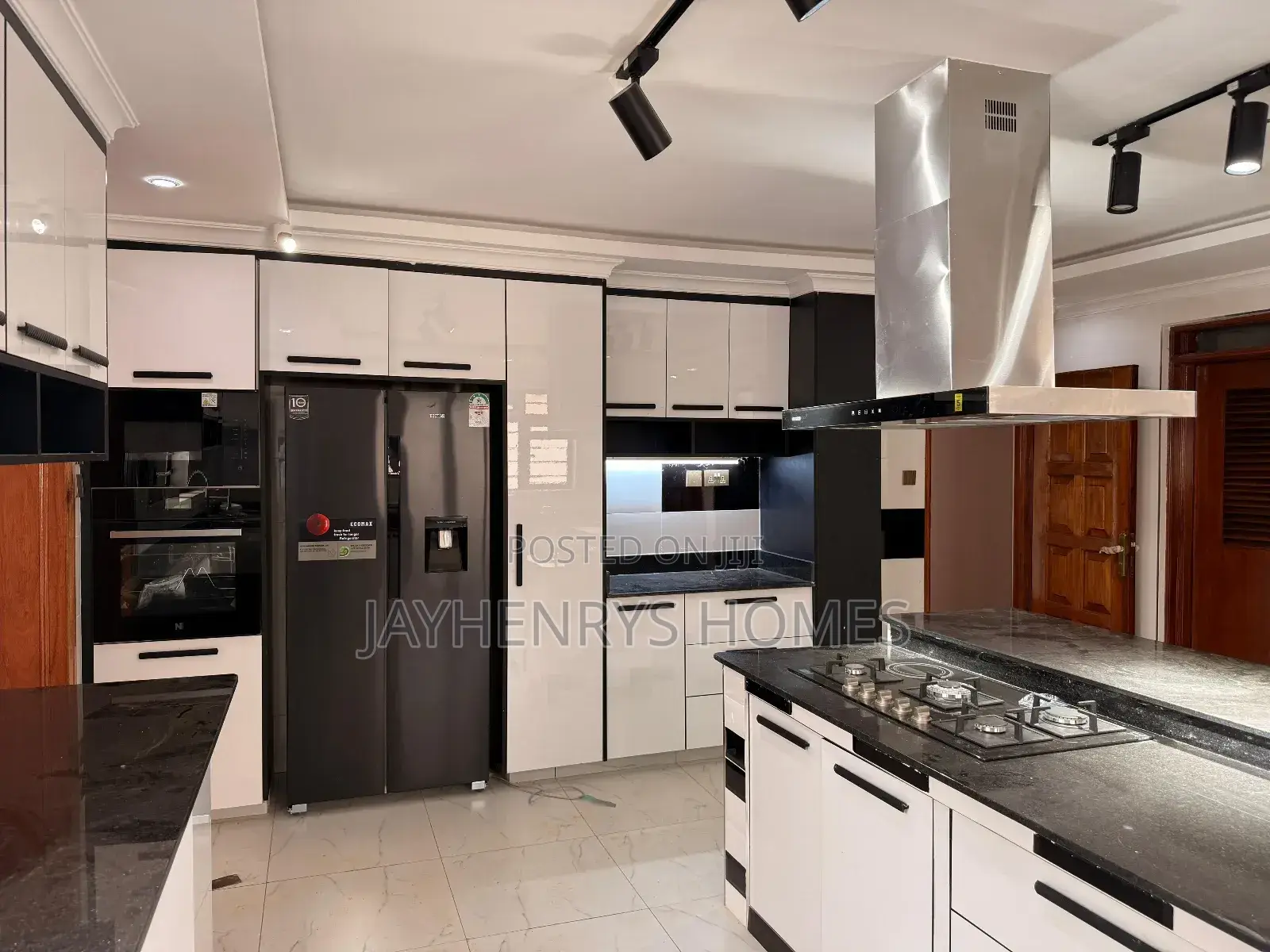 5bdrm House in Runda for sale in Runda