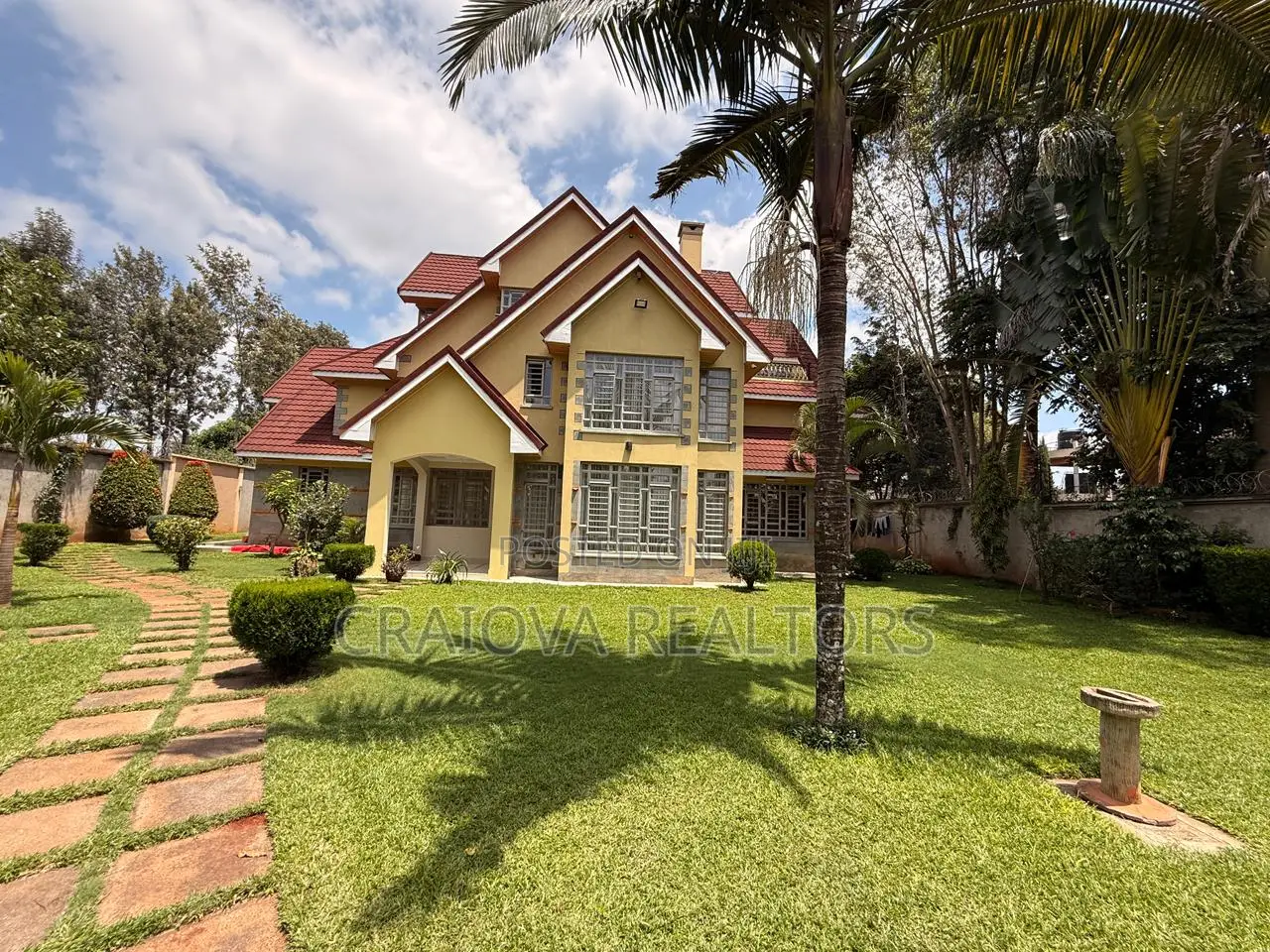 5bdrm Townhouse/Terrace in Mushroom Garden, Thindigua/Kasarini for sale in Thindigua/Kasarini