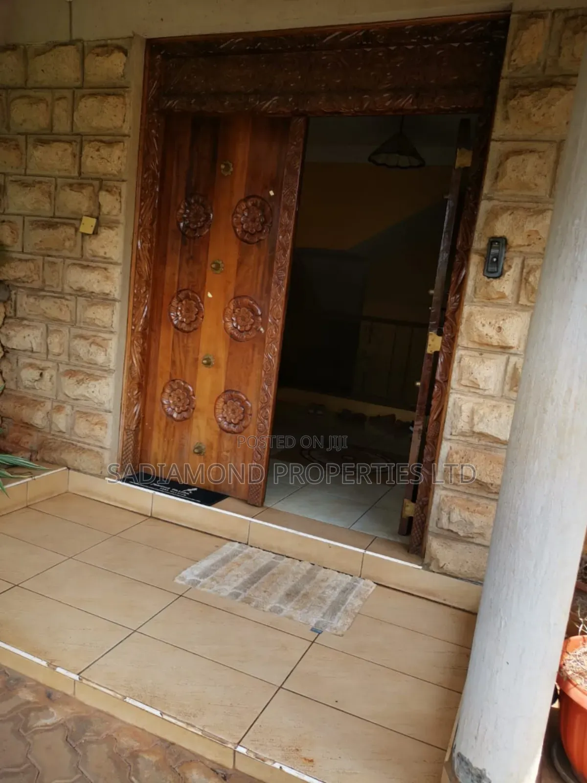 5bdrm Mansion in Muthangari for sale in Muthangari