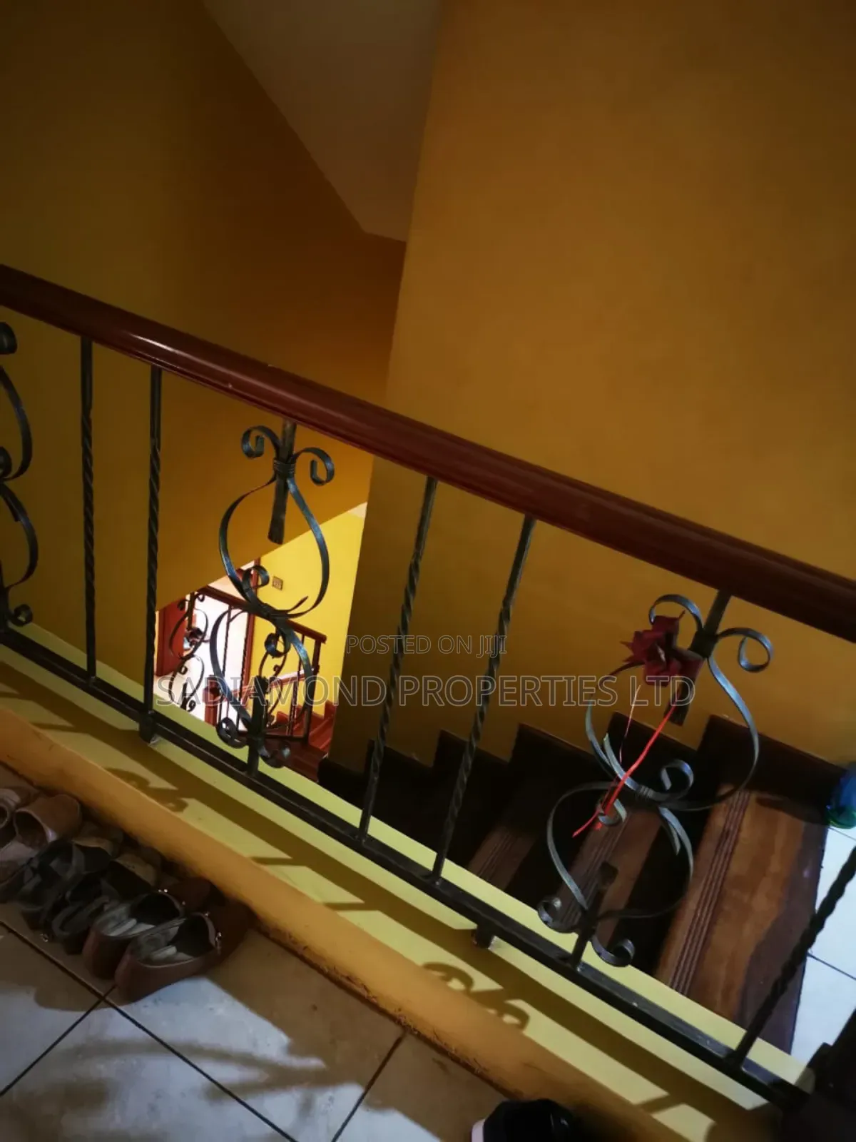 5bdrm Mansion in Muthangari for sale in Muthangari