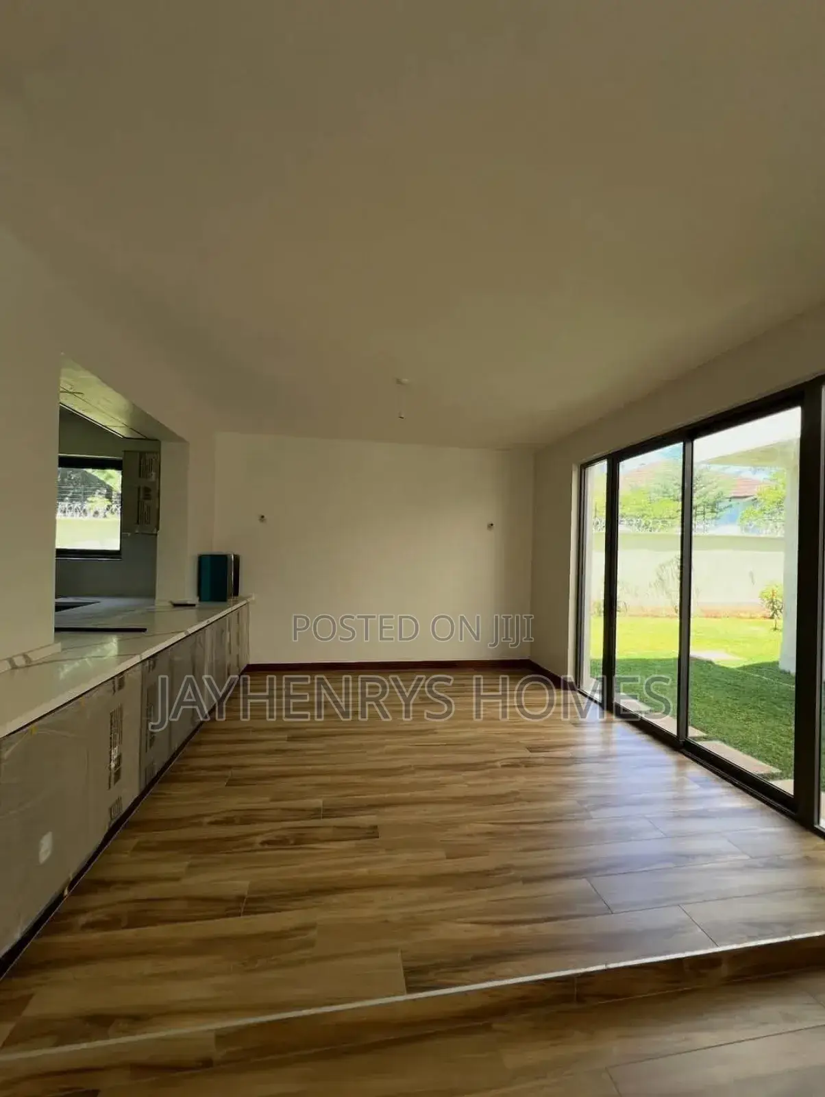 6bdrm House in Muthangari for sale in Muthangari