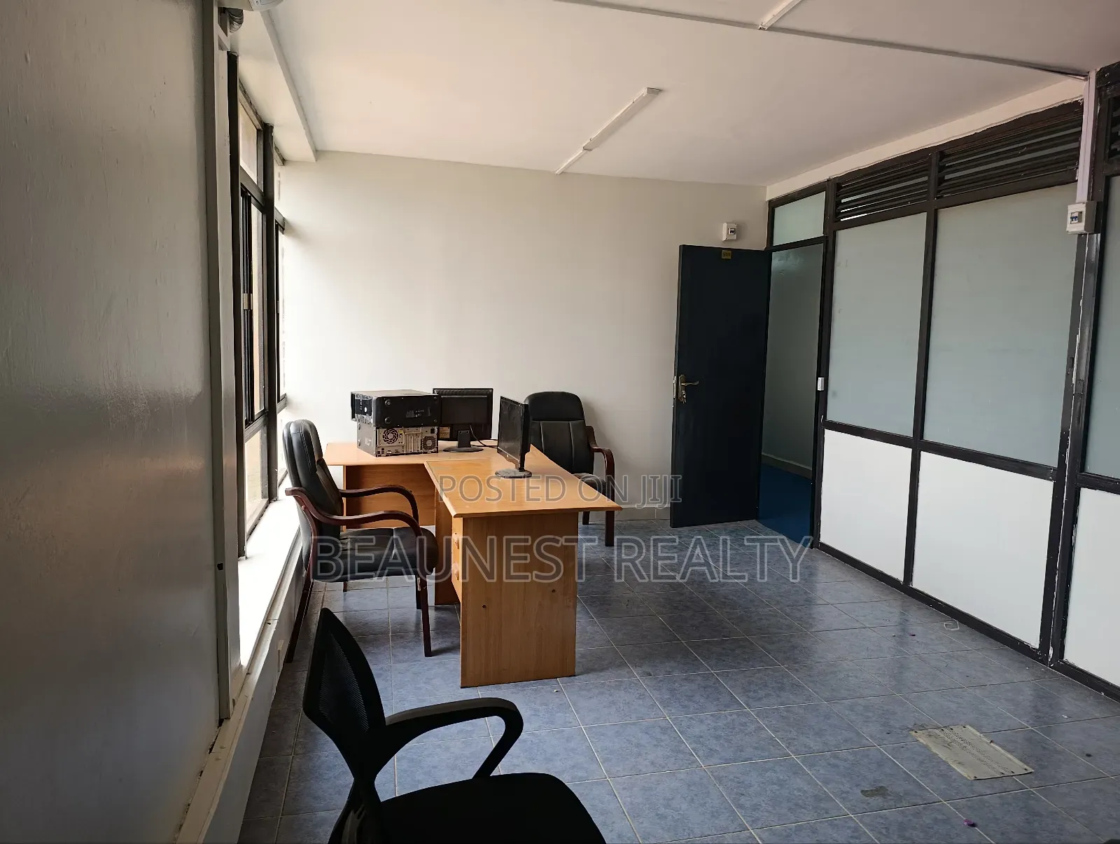 Executive Office to Let in Spring Valley