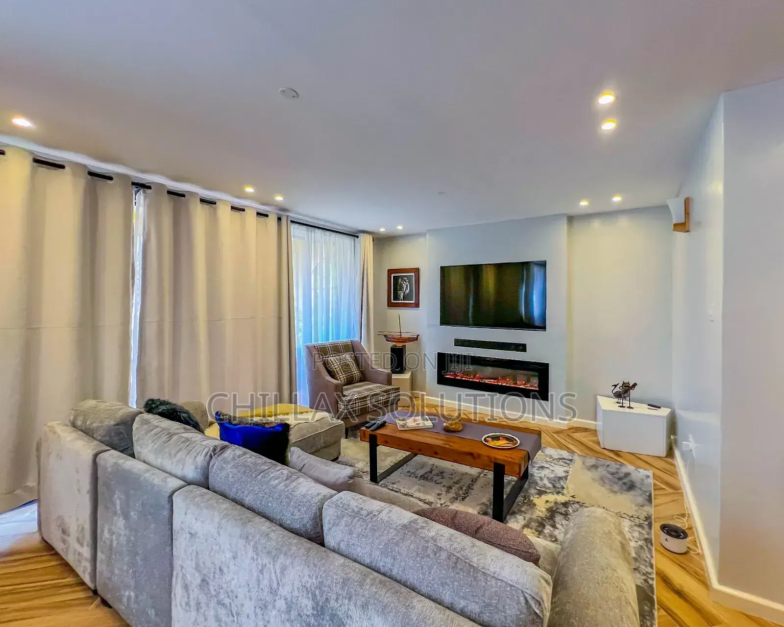 Executive 2 Bedroom Airbnb, Dennis Pritt, State House in State House Area