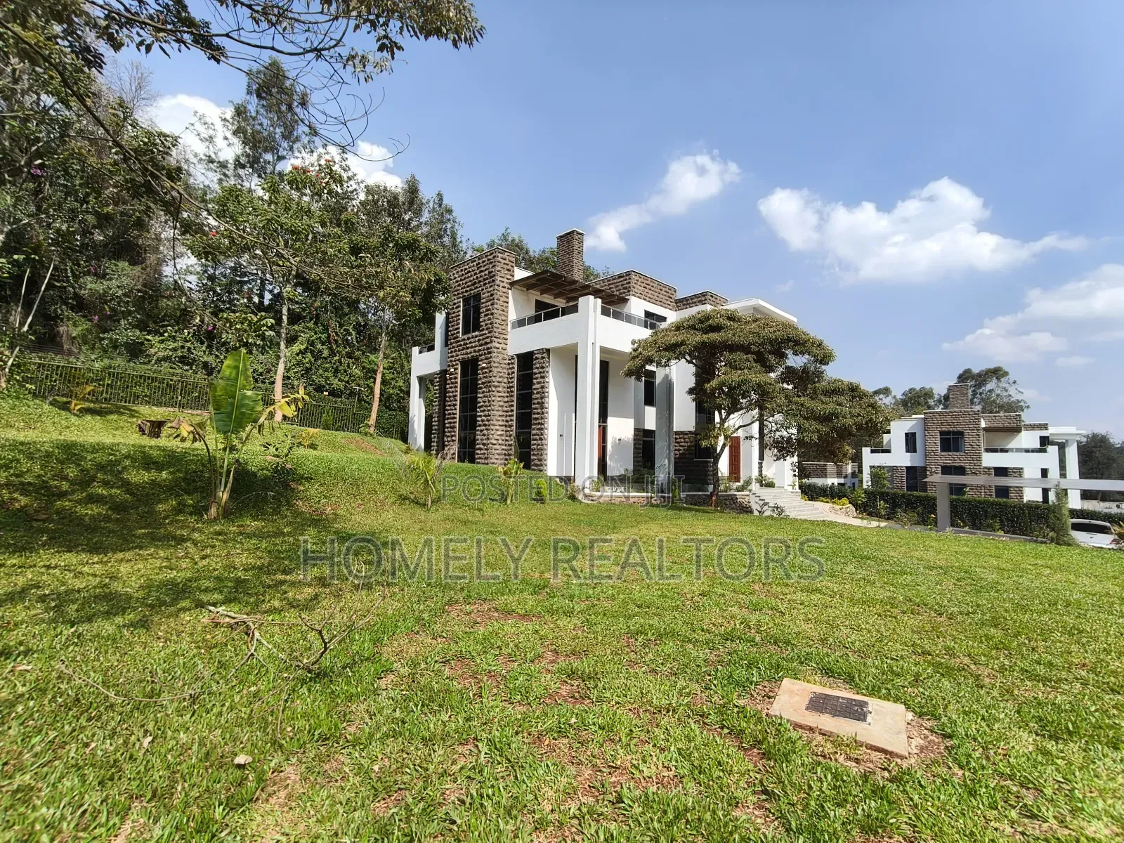 6bdrm Maisonette in Karen, Nairobi for sale in Karen C