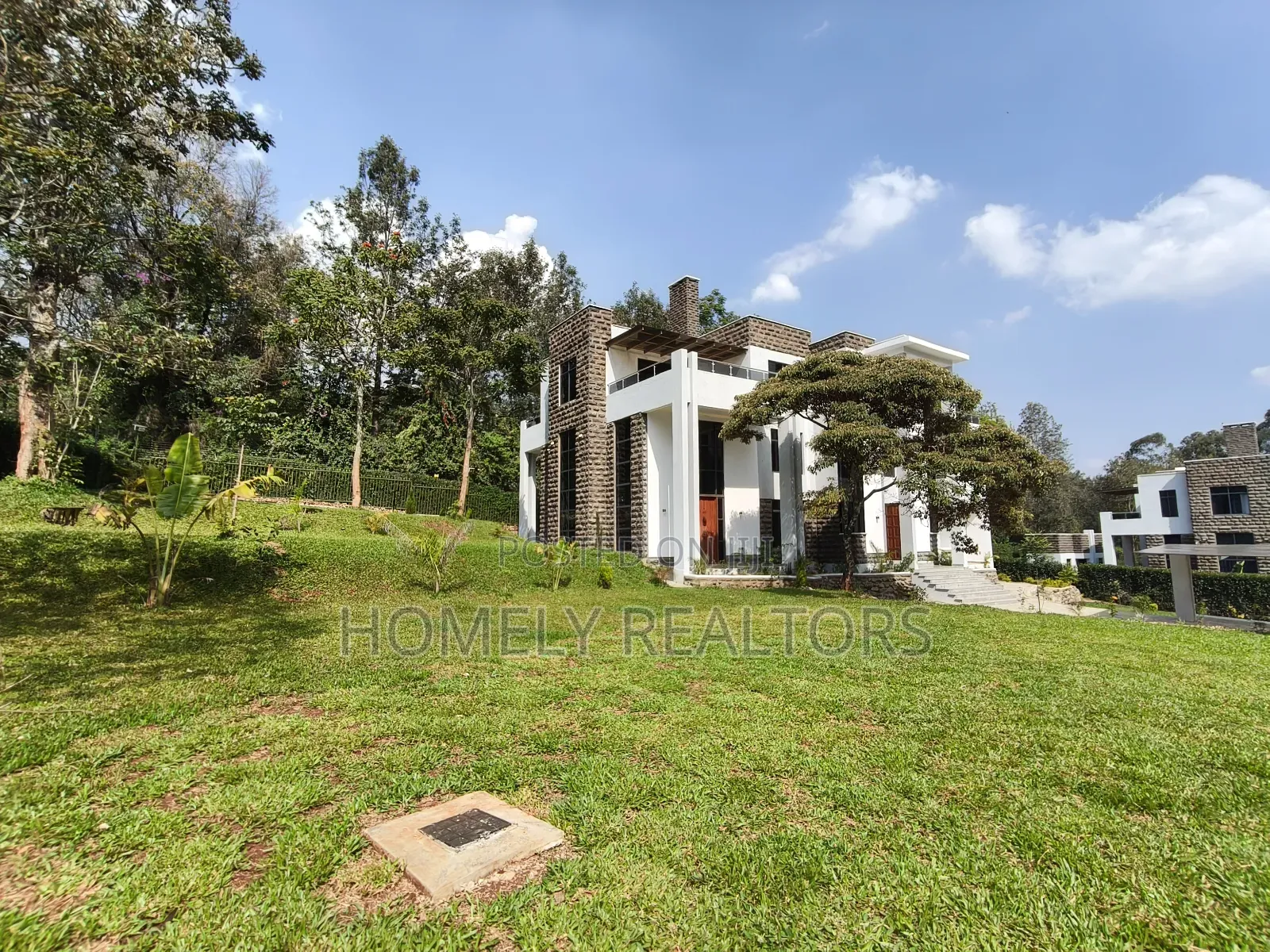 6bdrm Maisonette in Karen, Nairobi for sale in Karen C