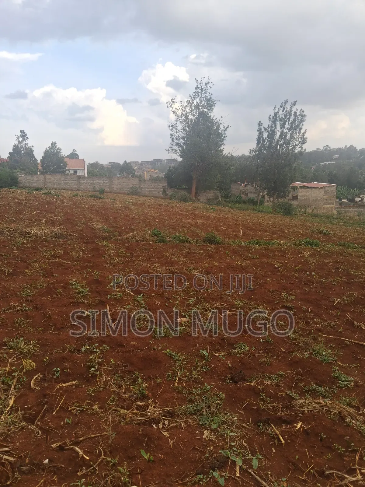 Kiambu Road Prime 2.5acres Near Starehe Girls Ideal for Town Houses in Kiambu / Kiambu 