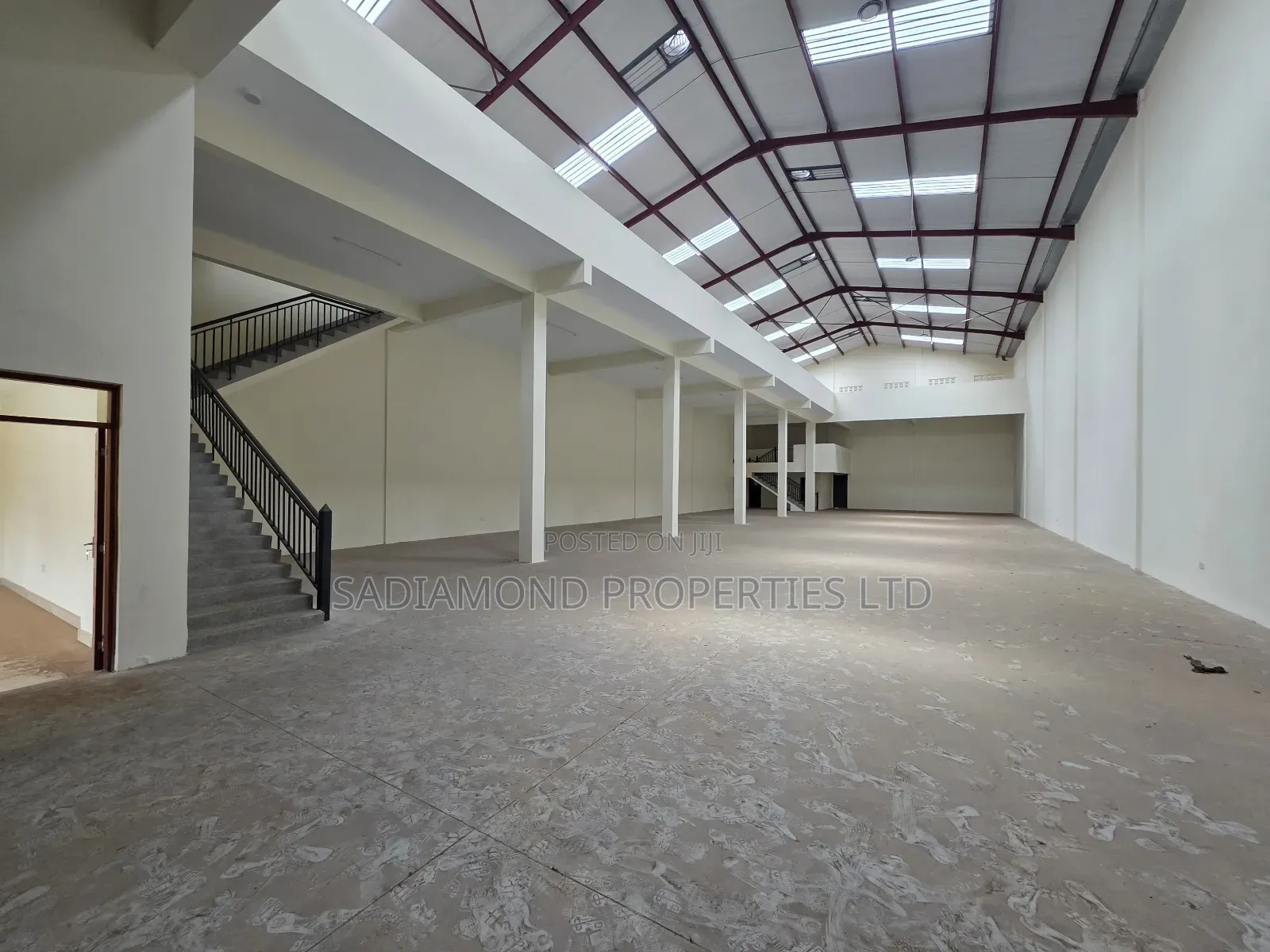 Godown/Warehouse for Rent in Babadogo in Baba Dogo