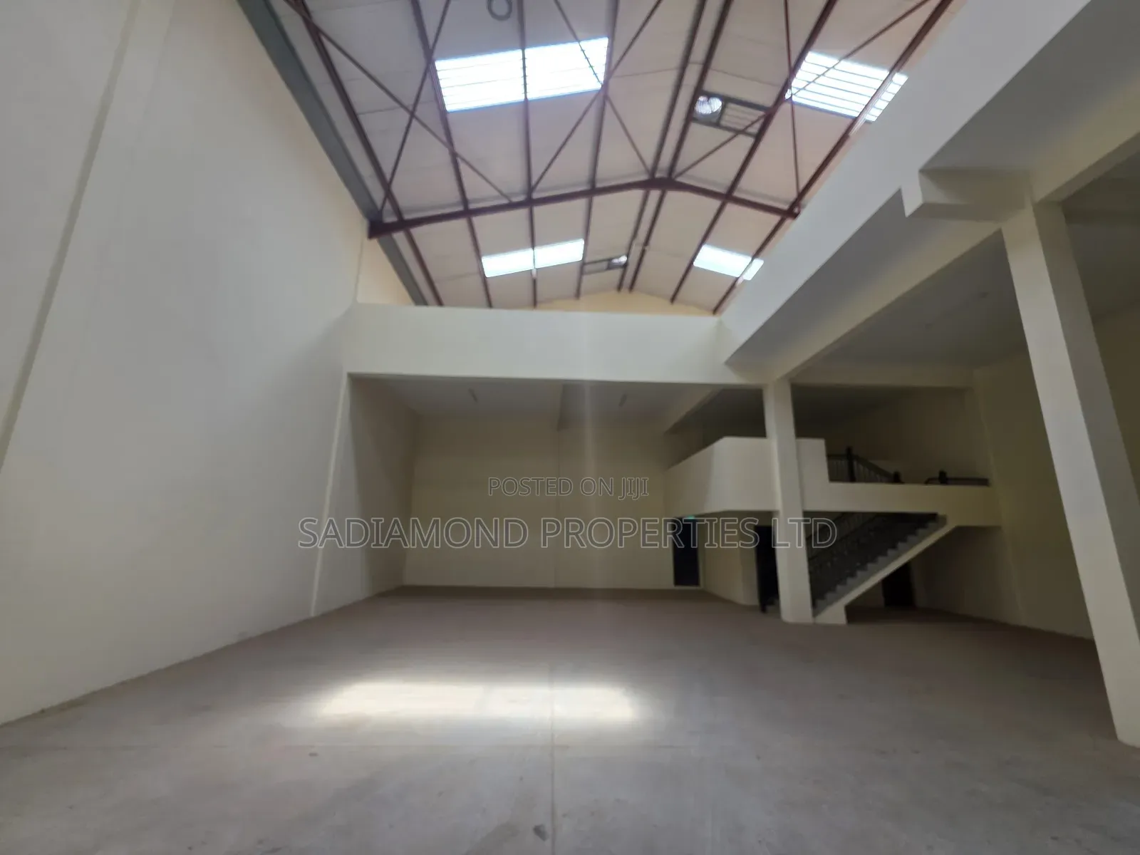 Godown/Warehouse for Rent in Babadogo in Baba Dogo