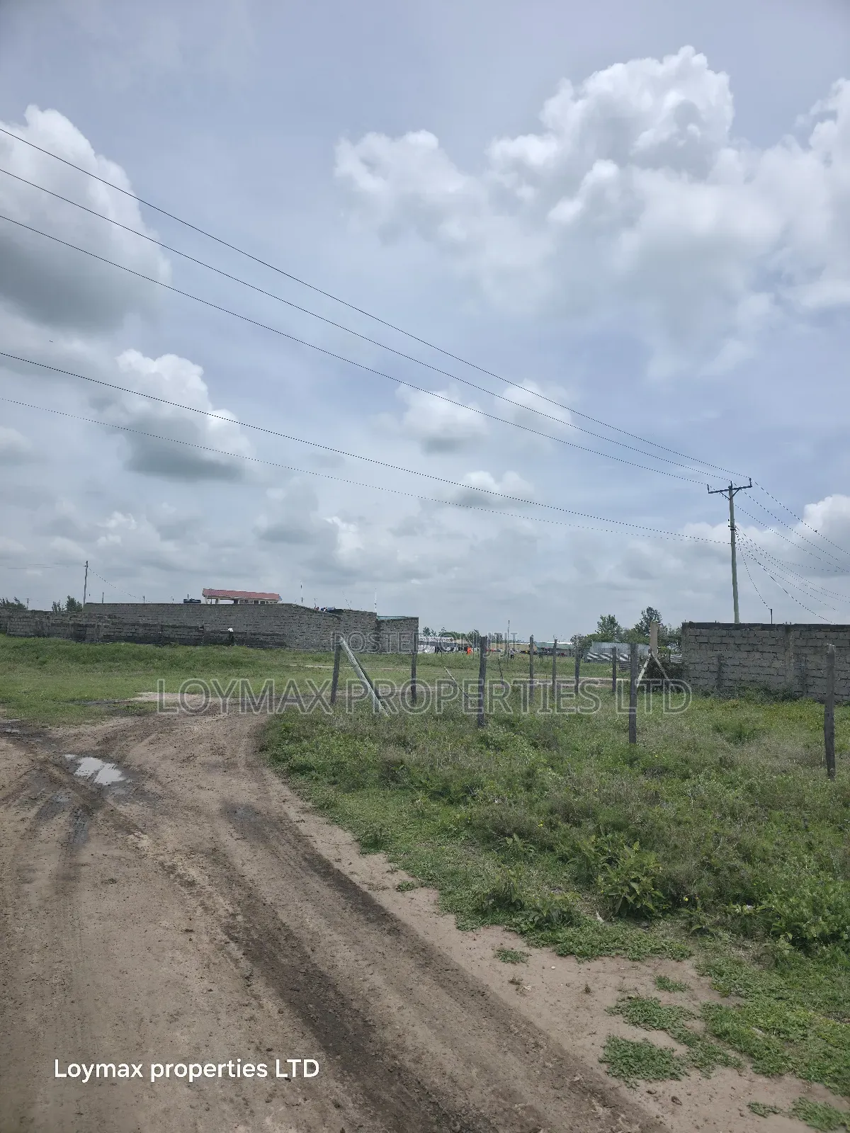 50/100 Commercial Plot Kitengela Kimalat in Kitengela