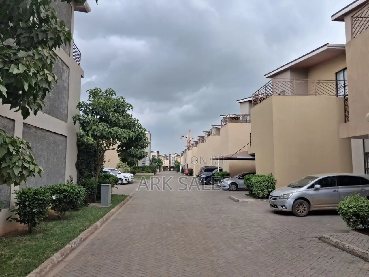 6bdrm Duplex in Firfield Estate, Hotel 67 Area for sale in Hotel 67 Area
