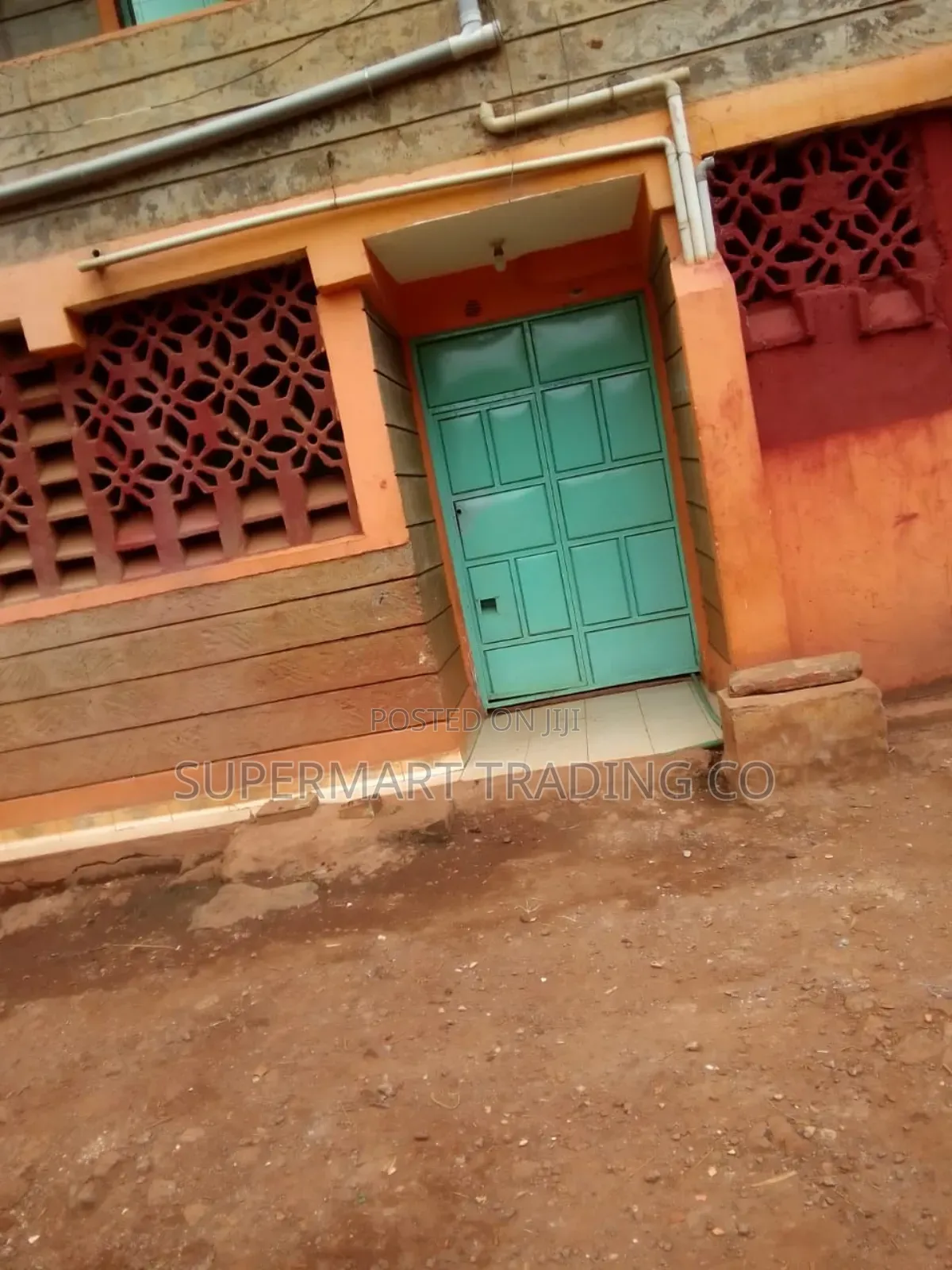 1bdrm Block of Flats in Opposite Juja Mall, Kenyatta Road / Theta  in Kenyatta Road / Theta 