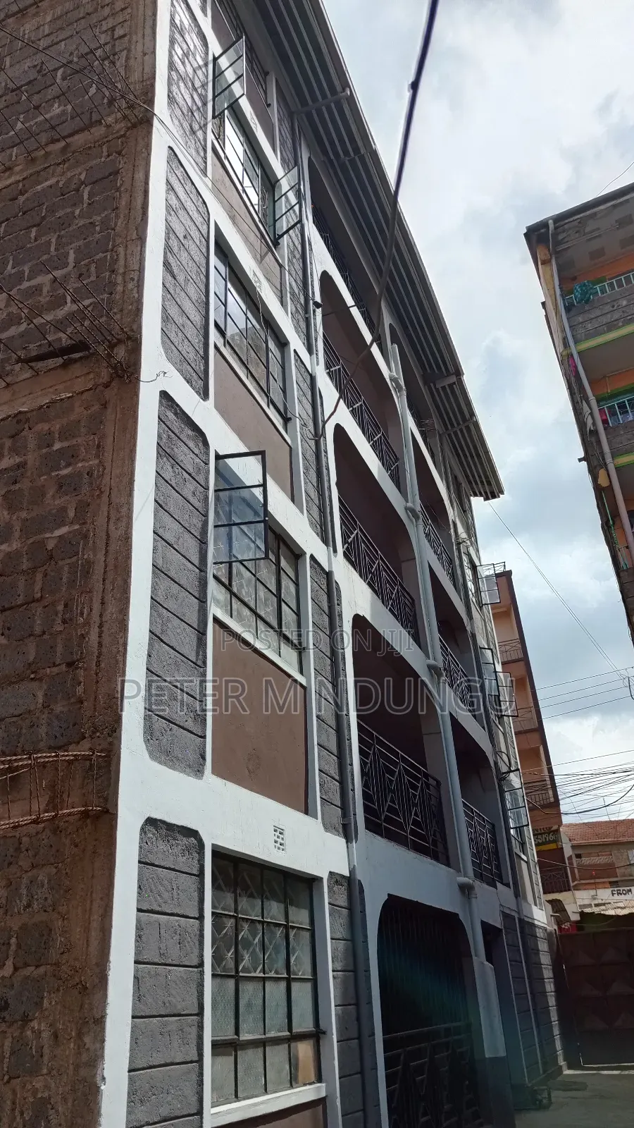Furnished 2bdrm Block of Flats in Kahawa, Kiambu / Kiambu  for sale in Kiambu / Kiambu 
