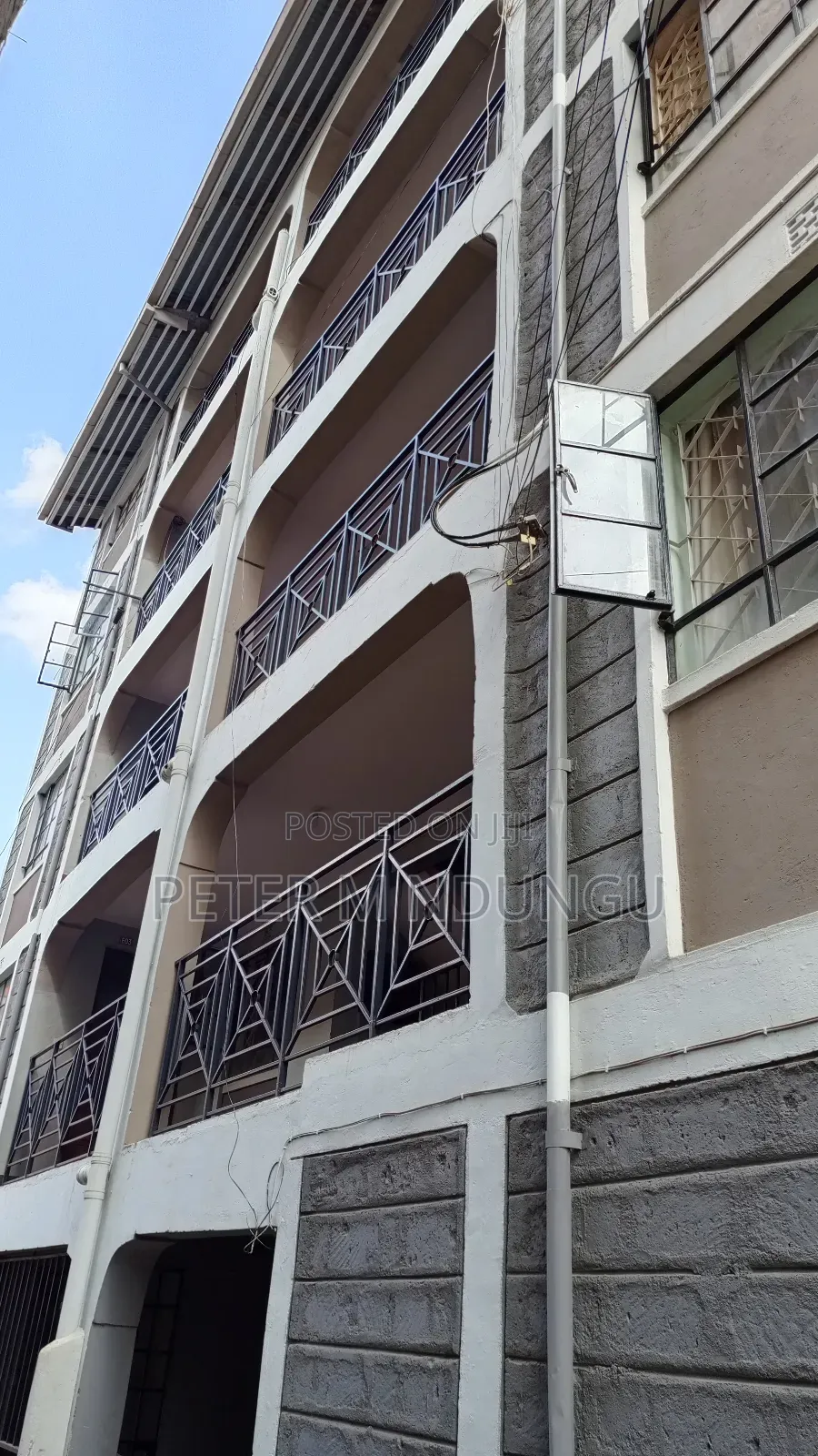 Furnished 2bdrm Block of Flats in Kahawa, Kiambu / Kiambu  for sale in Kiambu / Kiambu 