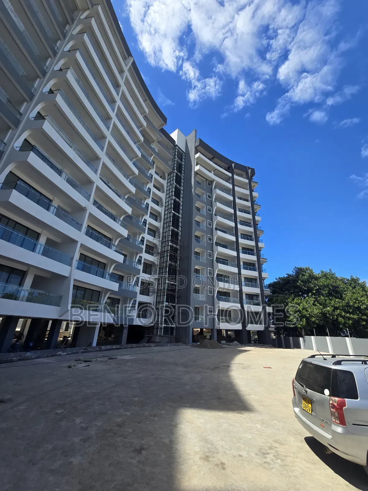 3bdrm Apartment in Nyali for sale in Nyali Mkomani