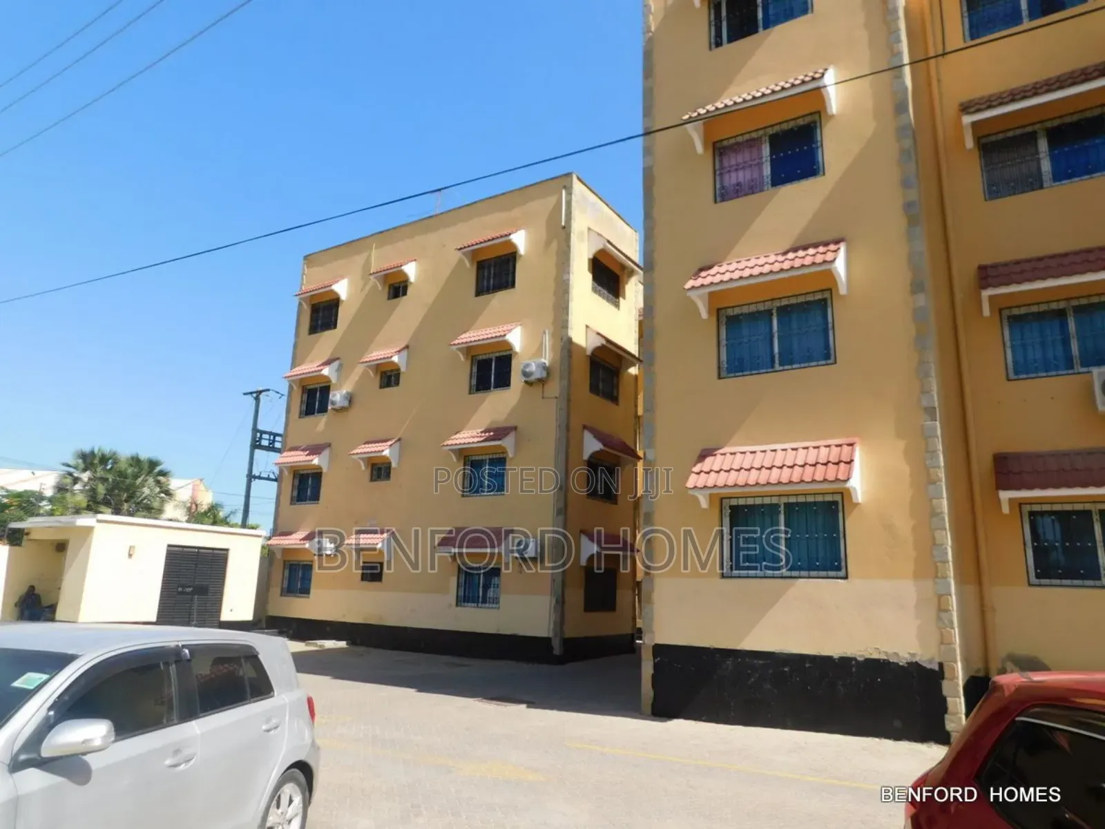 3bdrm Apartment in Beach Road, Nyali Mkomani for sale in Nyali Mkomani