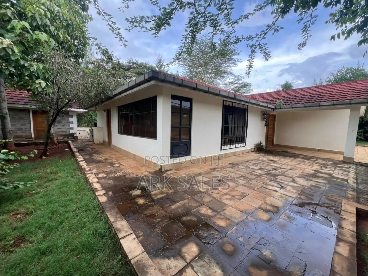 4bdrm Bungalow in Green Park Estate, Lukenya for sale in Lukenya