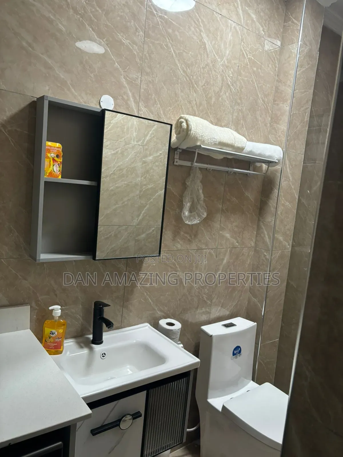 1bdrm Apartment in Kilimani, Hurlingham for sale in Hurlingham