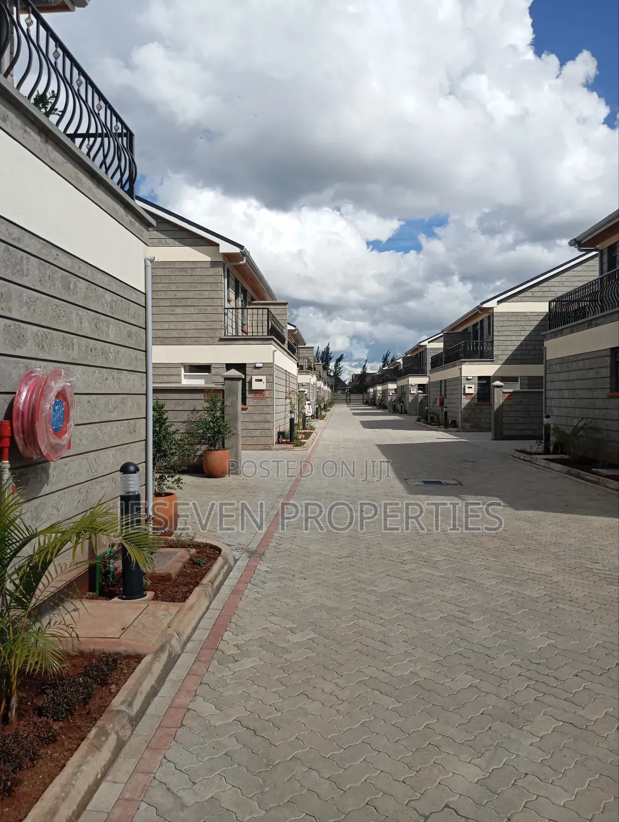 4bdrm Townhouse/Terrace in Syokimau, Mombasa Road for sale in Mombasa Road