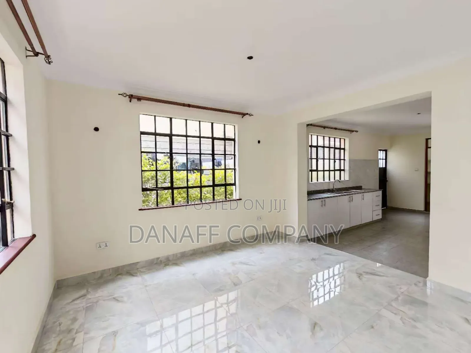 4bdrm Maisonette in Kadeya Villas, Oluulua for sale in Oluulua