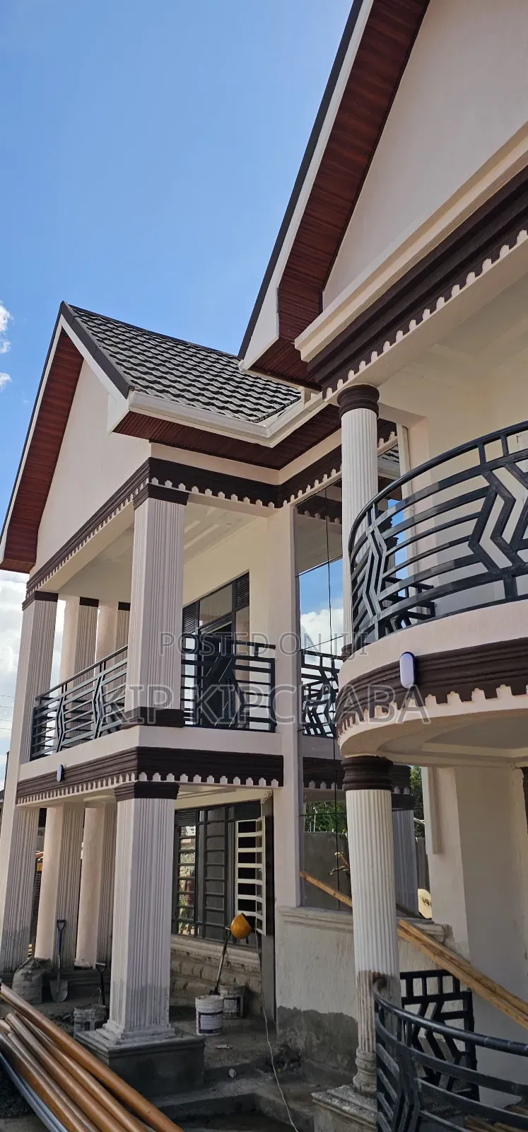 5bdrm Mansion in Elgonview for sale in Elgon View