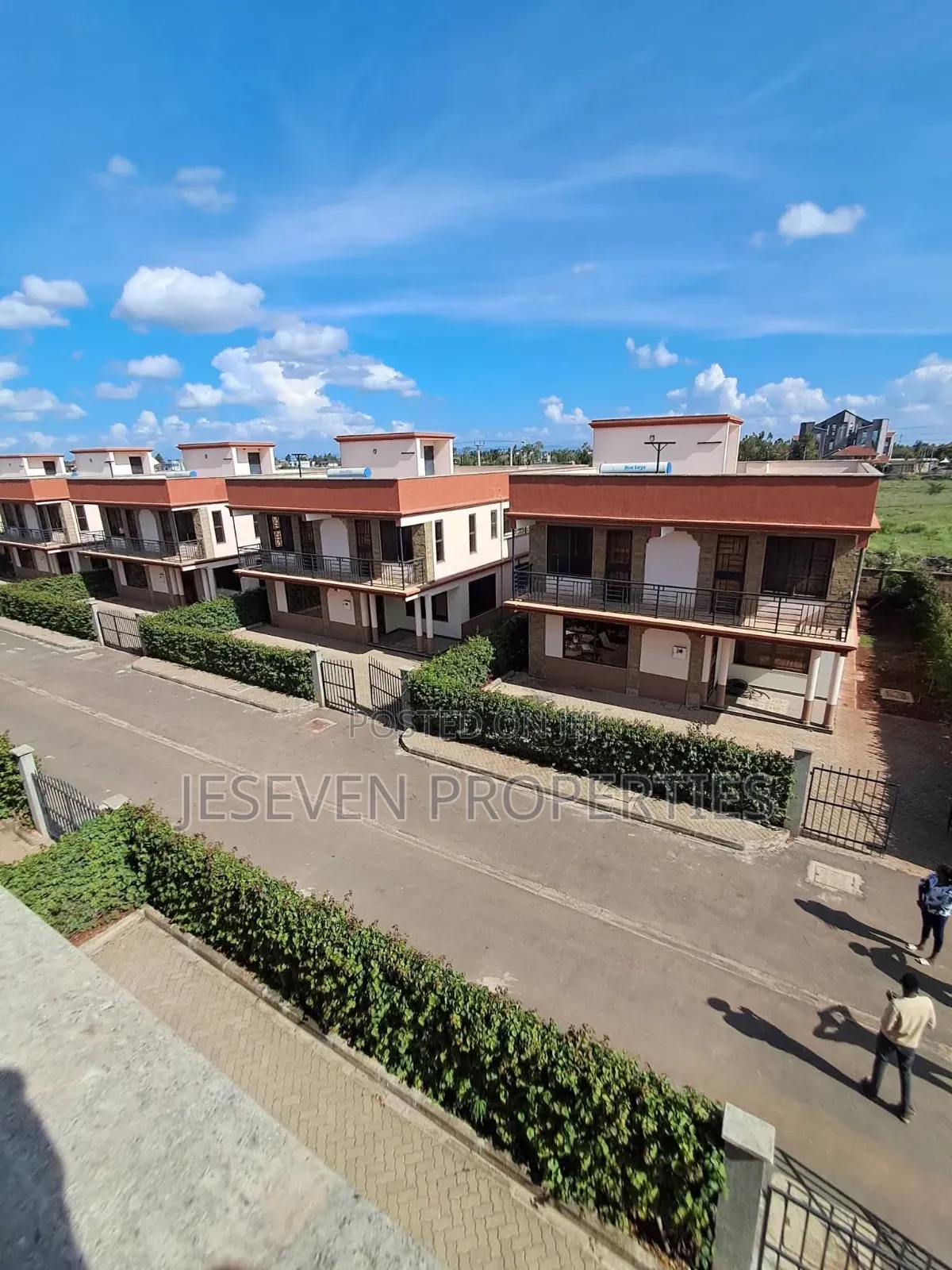 5bdrm Townhouse / Terrace in Syokimau Mombasa, Gateway Mall Area in Gateway Mall Area