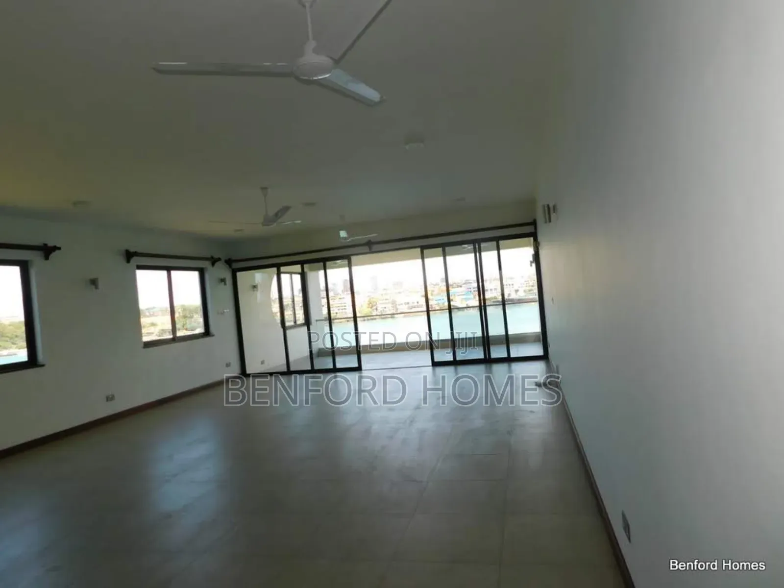 3bdrm Apartment in Nyali for sale in Nyali Mkomani