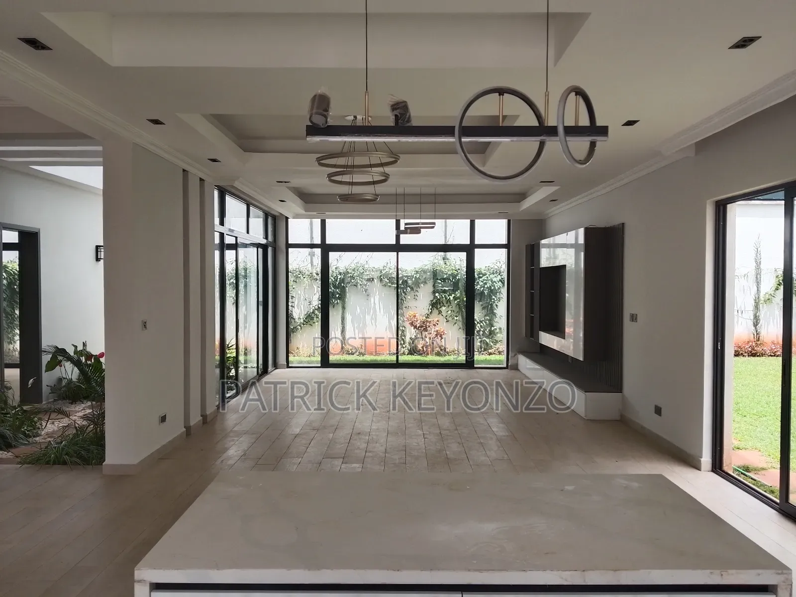 5bdrm Townhouse / Terrace in Elmoro Gardens, Lavington for rent in Lavington