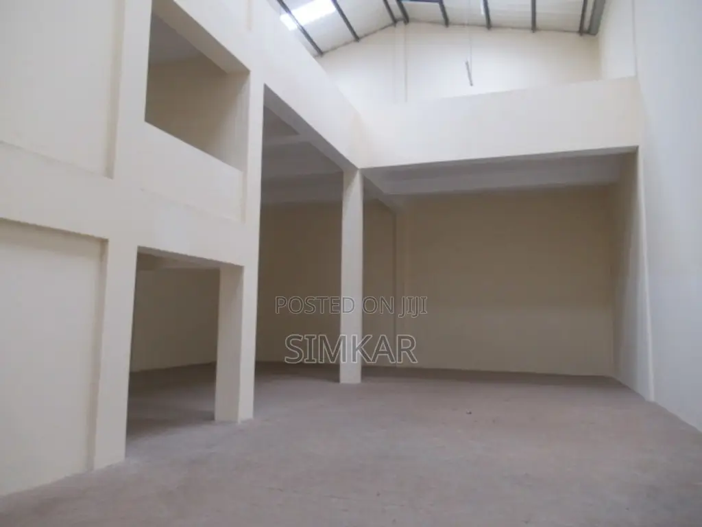 6,500 Sq Ft Warehouses to Let in Baba Dogo in Baba Dogo
