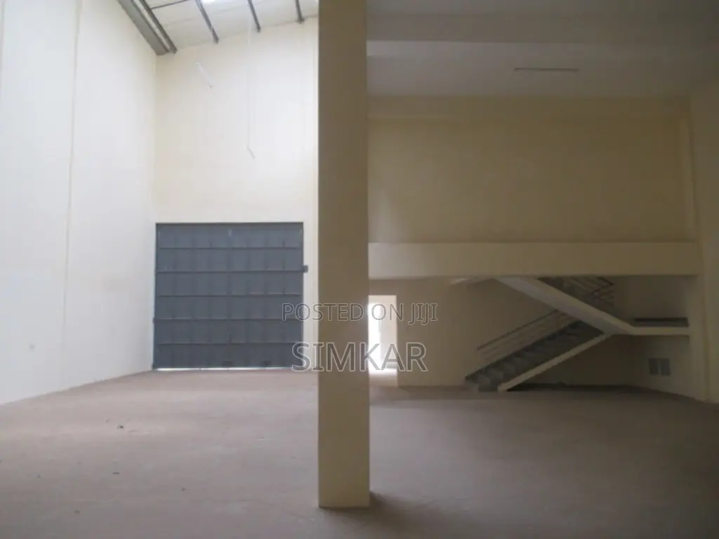 6,500 Sq Ft Warehouses to Let in Baba Dogo in Baba Dogo