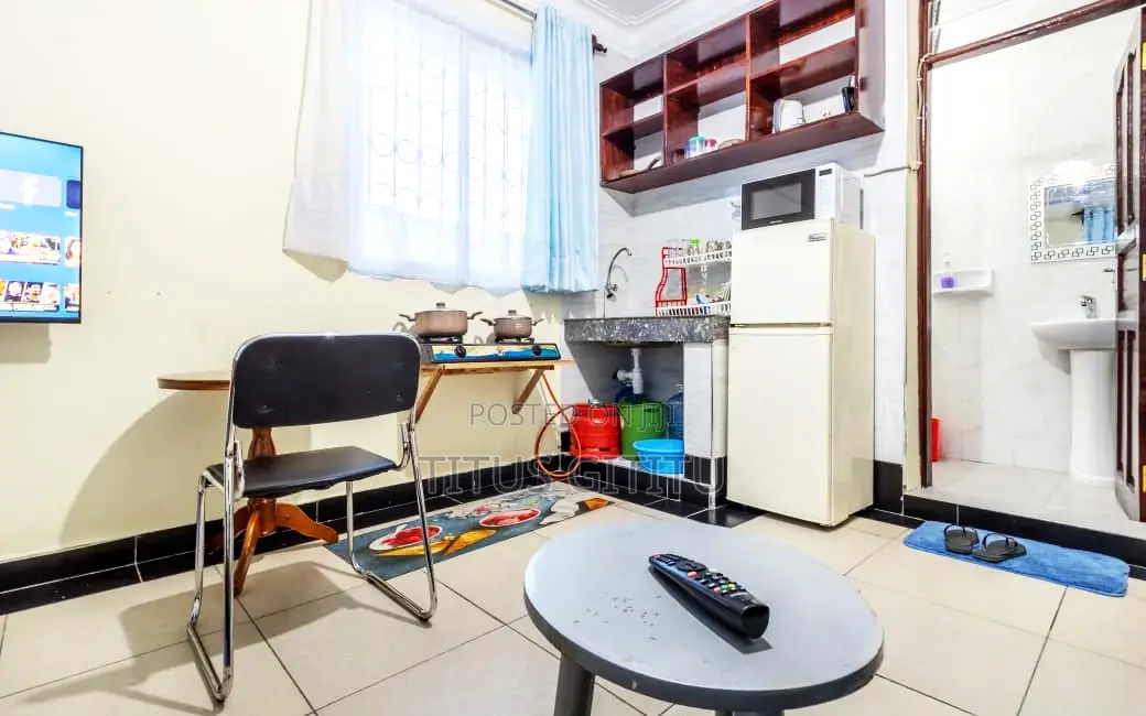 Studio Airbnb Changamwe Near KPRL Airport | Secure | in Migadini