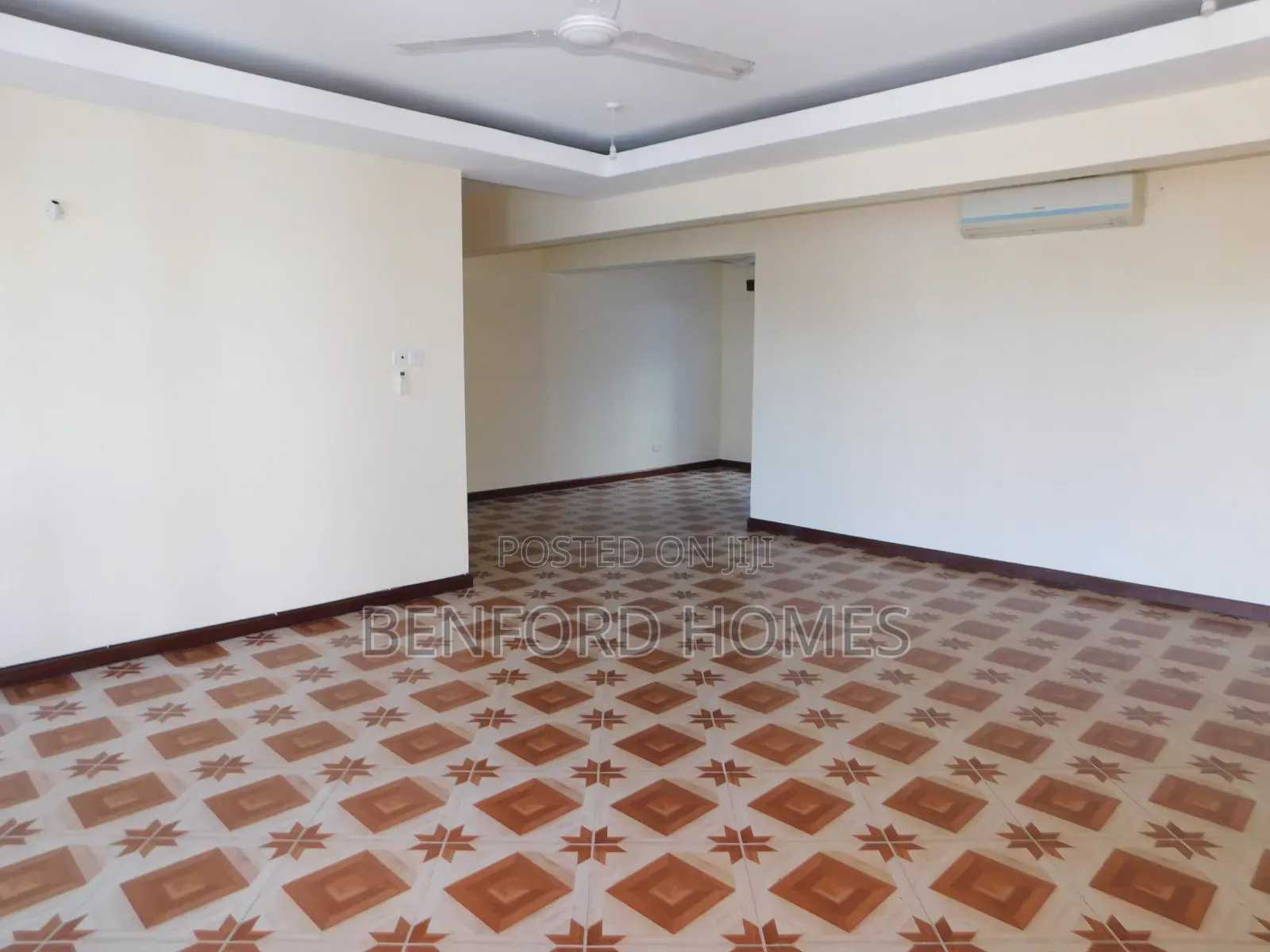 3bdrm Apartment in Nyali City Mall for rent in Nyali Mkomani