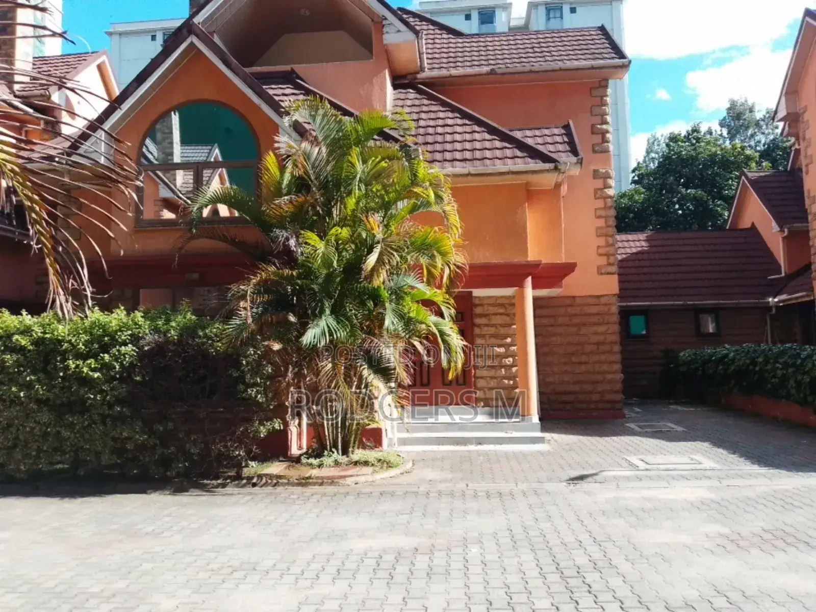 5bdrm Villa in Valley Arcade for rent in Valley Arcade