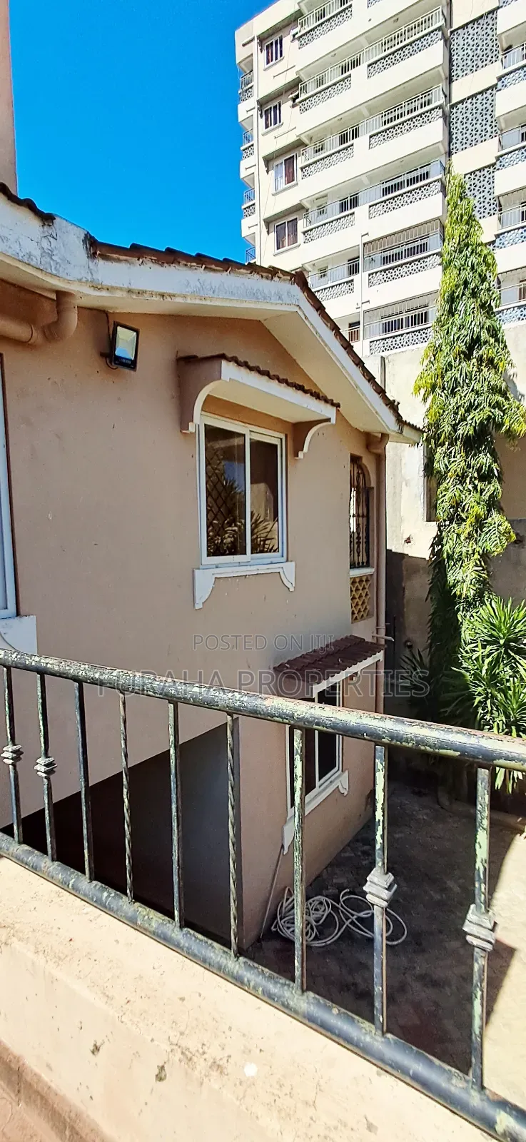 5bdrm Mansion in Nyali for sale in Nyali Mkomani