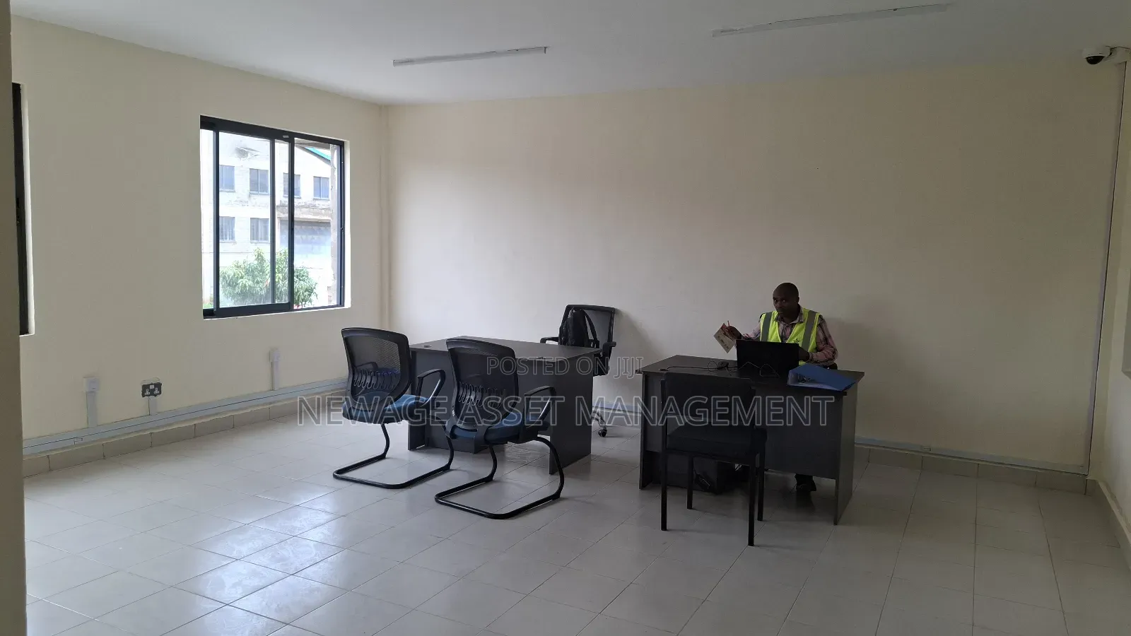 Godowns to Let Along Mombasa Road With a Racking System in Mombasa Road
