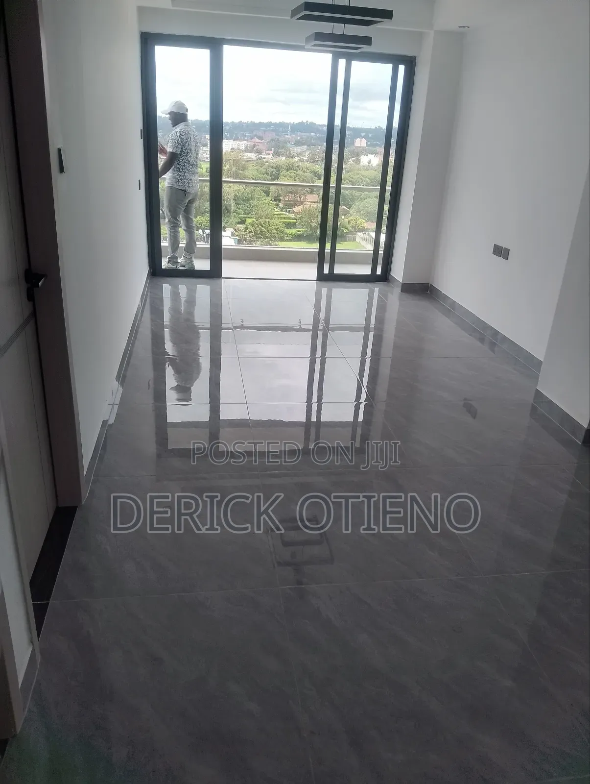 2bdrm Apartment in Adam, Woodley Estate for sale in Woodley Estate