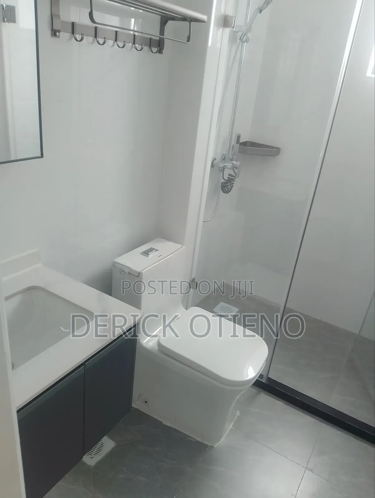2bdrm Apartment in Adam, Woodley Estate for sale in Woodley Estate