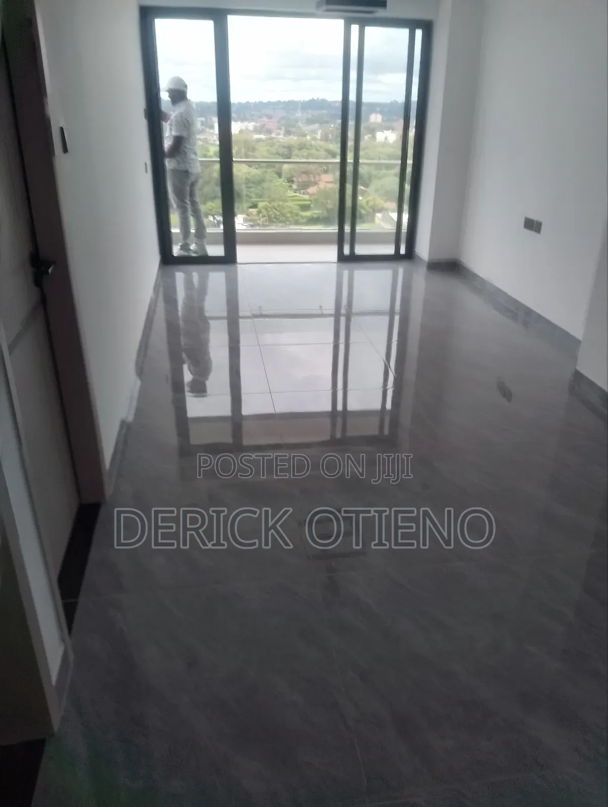 2bdrm Apartment in Adam, Woodley Estate for sale in Woodley Estate
