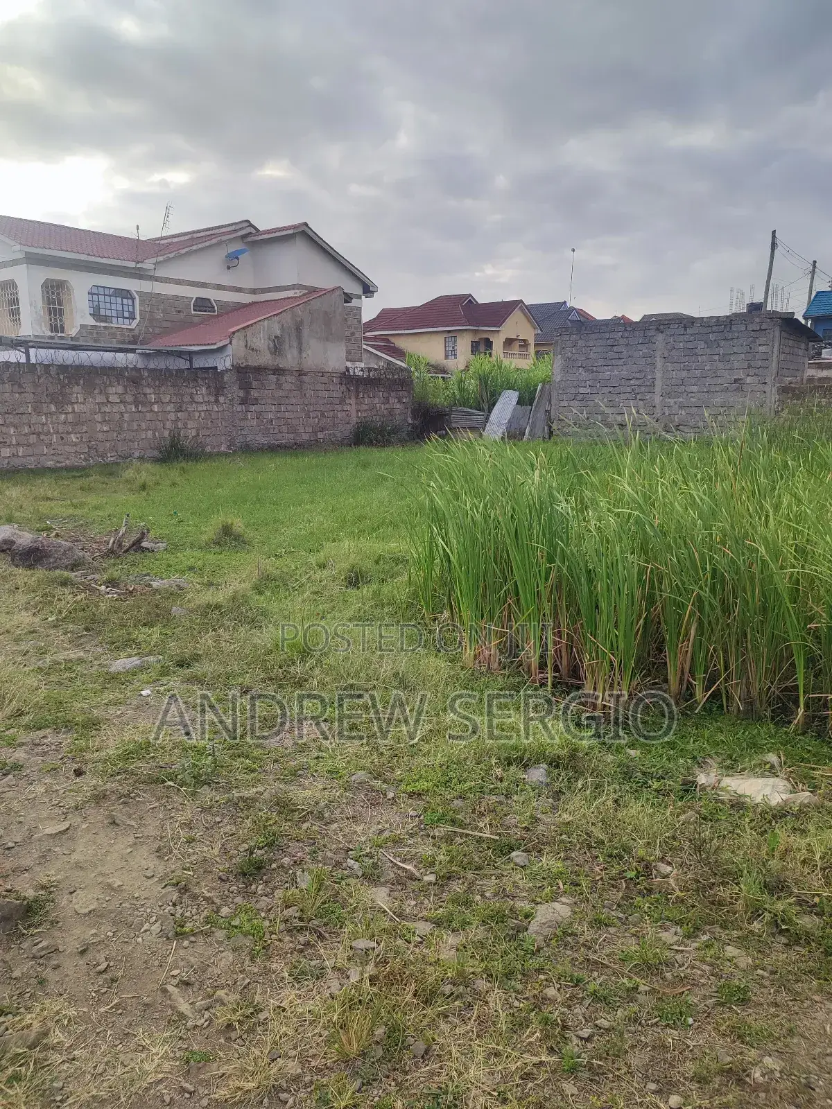 Kenyatta Road Land for Sale in Kenyatta Road / Theta 