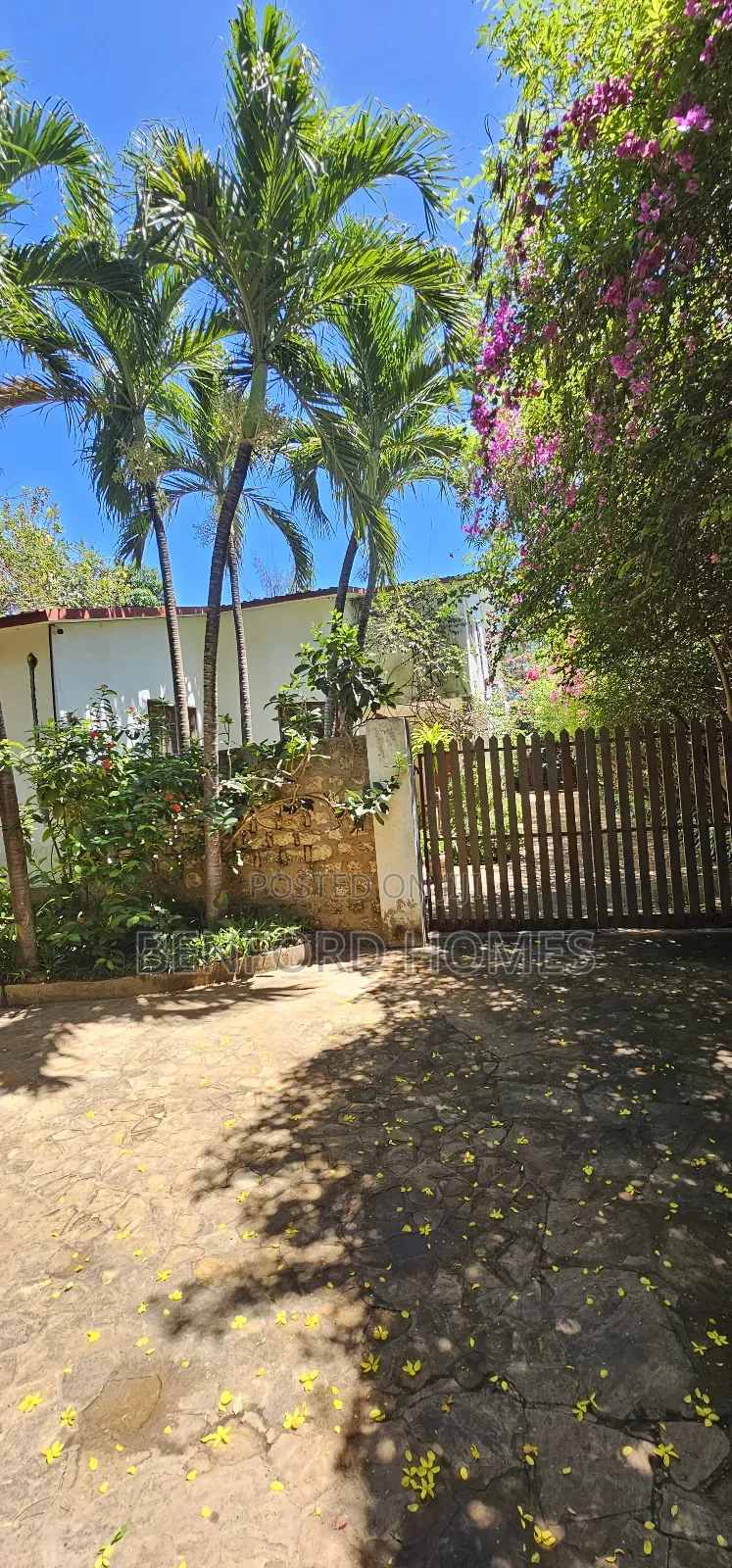 Furnished 4bdrm House in Mtwapa for sale in Mtwapa