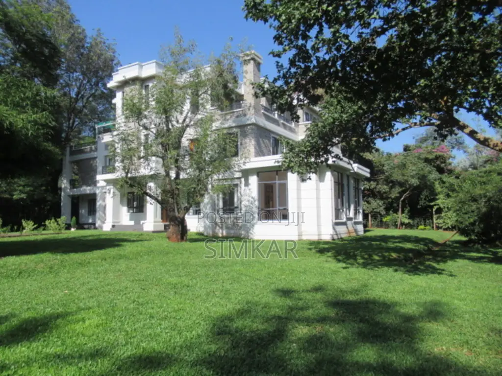 8bdrm House in Karen, Hardy for sale in Hardy