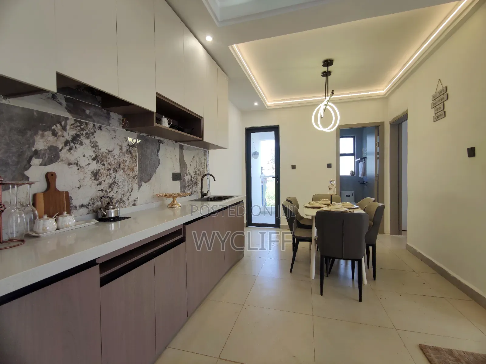 1bdrm Apartment in Roysambu for sale in Roysambu