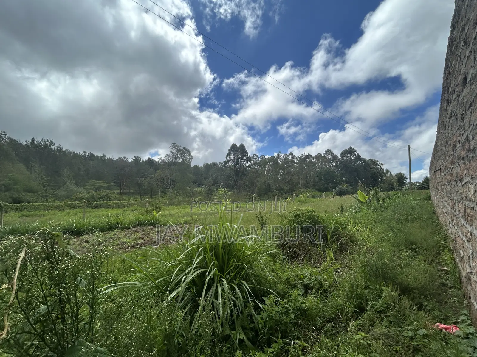 1/2 Acre on Tarmac Mua in Mua Hills