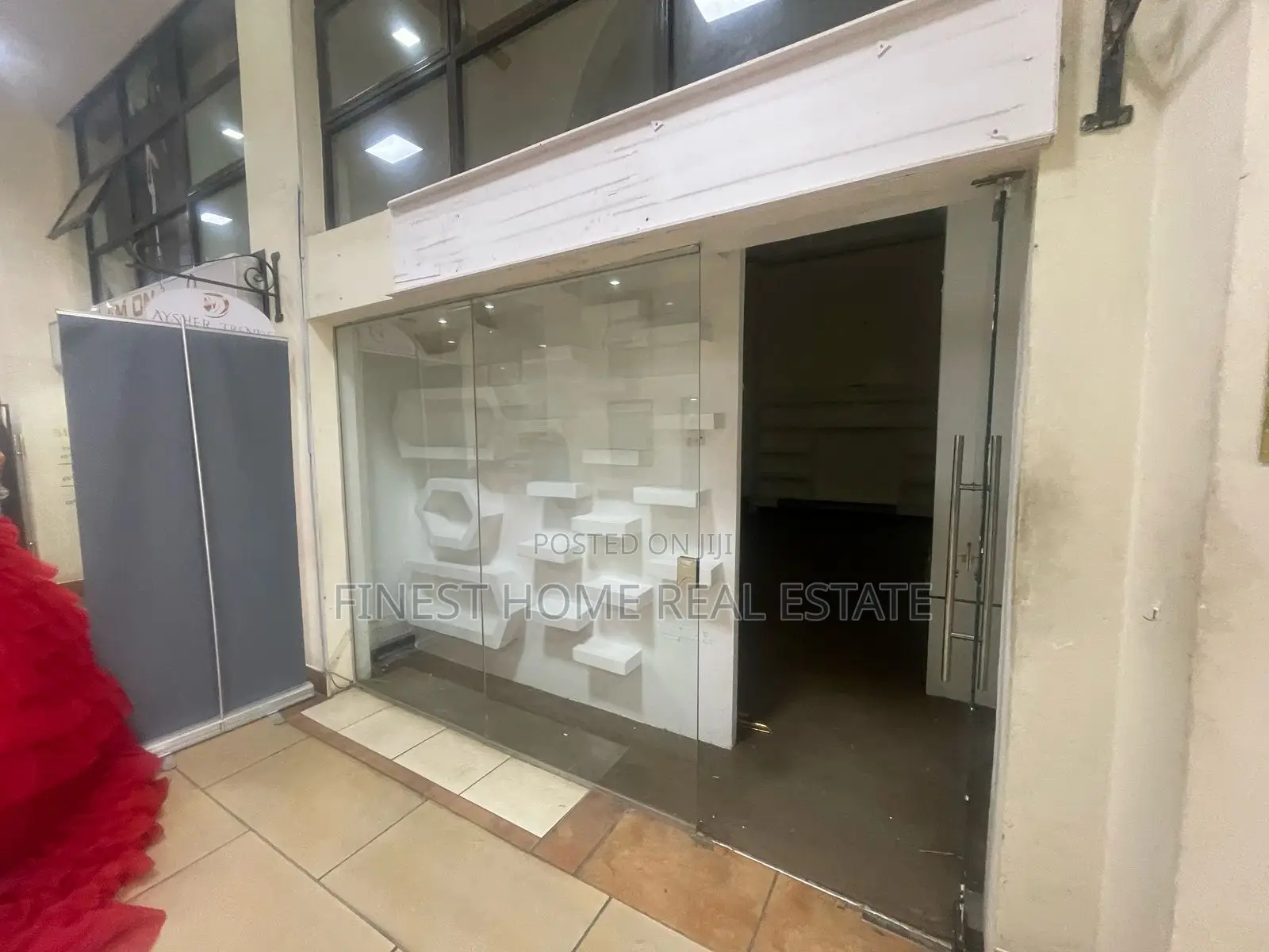 Shop/Office to Let in Mombasa Road