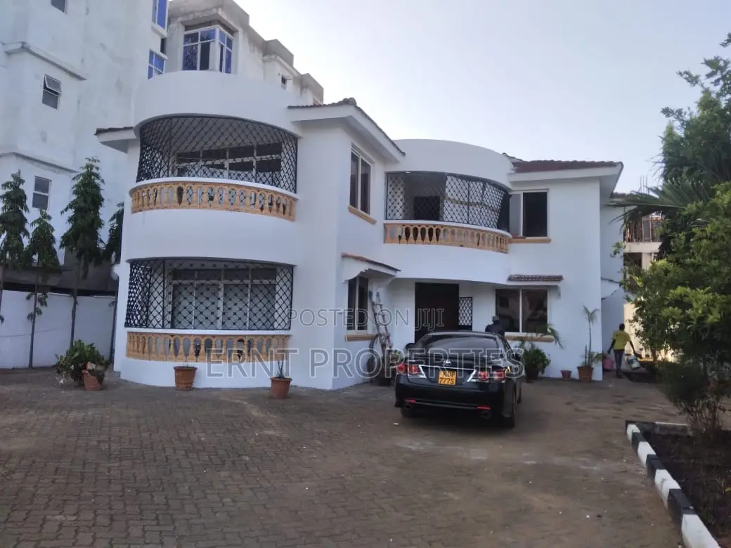 5bdrm Maisonette in Nyali for sale in Nyali